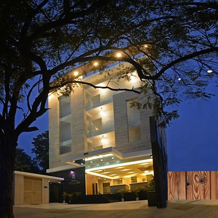 Dazzle By One Earth Hotell Agra  Exteriör bild